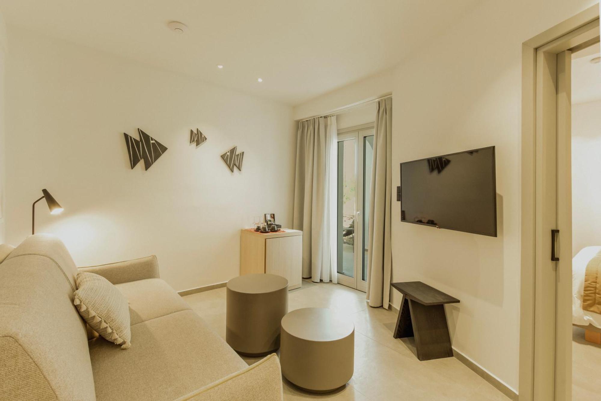 Opal Paros Hotell Náousa Exteriör bild