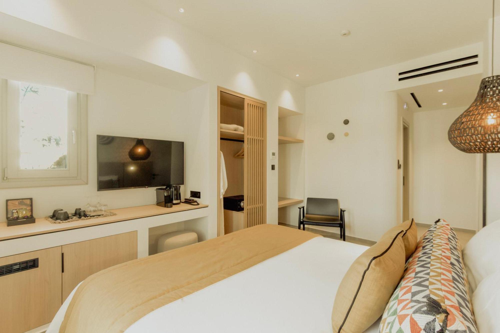Opal Paros Hotell Náousa Exteriör bild
